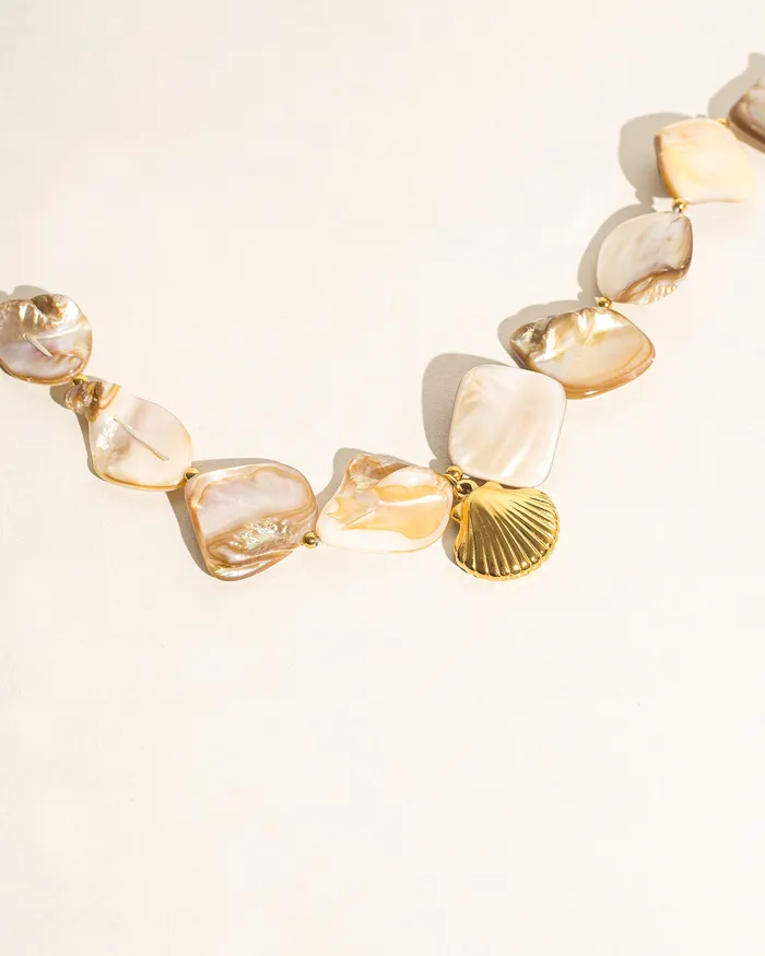Necklaces Sunspell Terra Necklace