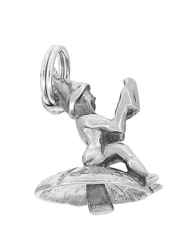 Antique Jewelry Mall Earrings Little Gnome on a Mushroom Charm in 14 Karat Gold Yellow or White Gold Antique Jewelry Mall Earrings Little Gnome on a Mushroom Charm in 14 Karat Gold Yellow or White Gold