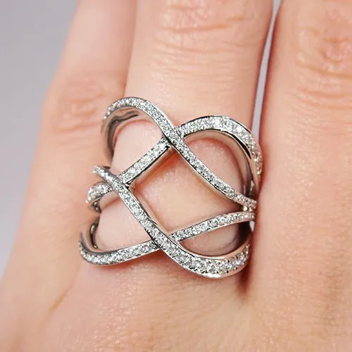 DIAMOND LACE RING IN WHITE GOLD Penwarden Fine Jewellery Rings