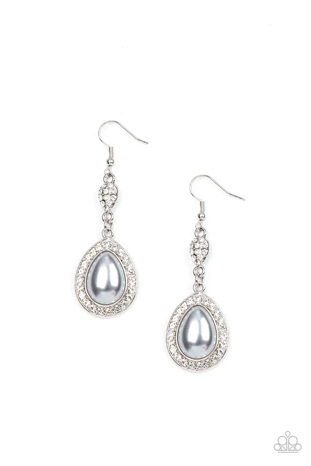 Paparazzi Accessories Earrings Elite Elegance Silver Pearl Rhinestone Earrings Paparazzi Paparazzi Accessories Earrings Elite Elegance Silver Pearl Rhinestone Earrings Paparazzi