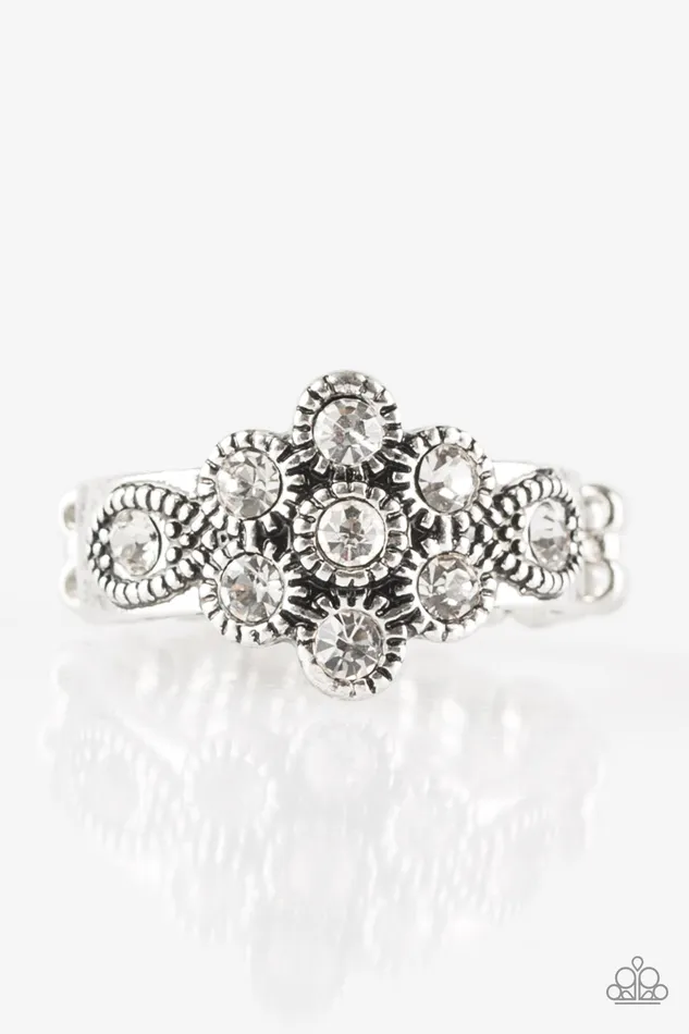 Paparazzi Accessories Paparazzi Garland Glamour White Silver Rhinestone Ring Rings Paparazzi Accessories Paparazzi Garland Glamour White Silver Rhinestone Ring Rings