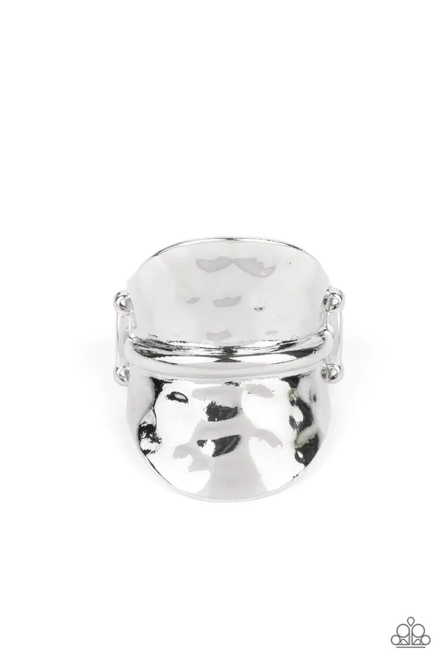 Paparazzi Accessories Rings High Stakes Gleam Silver Hammered Disc Ring Paparazzi Paparazzi Accessories Rings High Stakes Gleam Silver Hammered Disc Ring Paparazzi