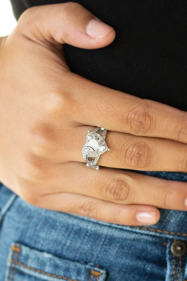 Paparazzi Accessories Rings Romantic Reverie White Heart Gem Silver Ring Paparazzi