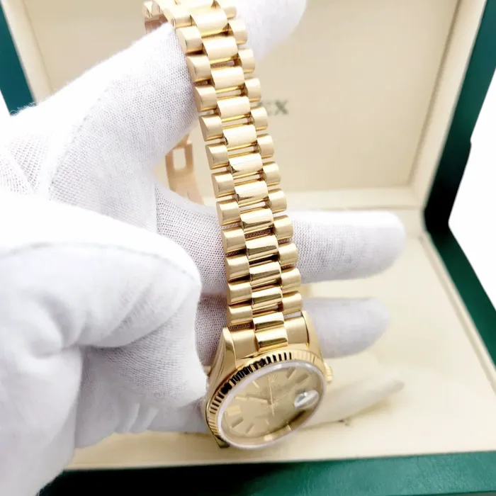 PreStyled Sets Rolex Mens Rolex 36mm DayDate Presidential 18K Yellow Gold Watch with Gold Dial and Fluted Bezel PreOwned 18238