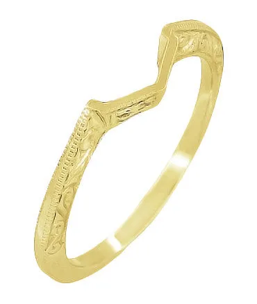 Rings Antique Jewelry Mall Art Deco Filigree Scrolls Engraved Contoured Wedding Band in 14 Karat Yellow Gold Rings Antique Jewelry Mall Art Deco Filigree Scrolls Engraved Contoured Wedding Band in 14 Karat Yellow Gold
