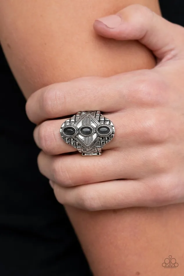 Rings Paparazzi Accessories EyeCatching Cats Eye Black Stone Silver Ring Paparazzi