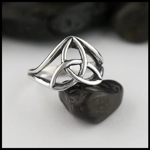 Walker Metalsmiths Cathedral Trinity Knot Ring Rings