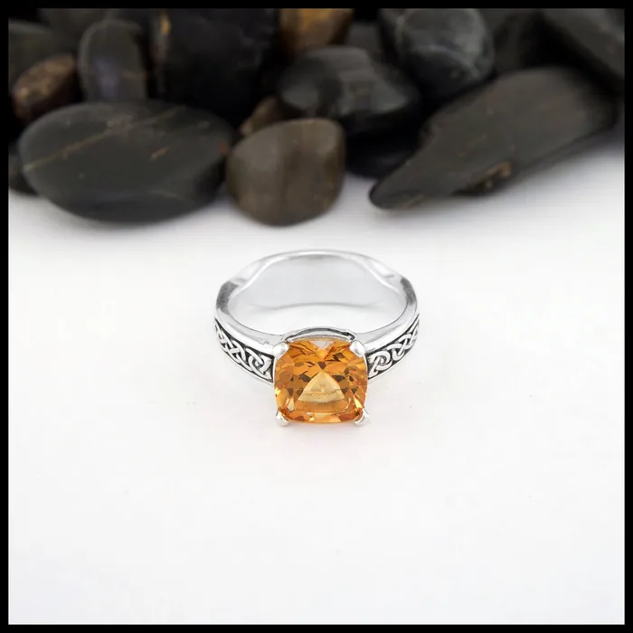 Walker Metalsmiths Rings Euro Shank Citrine Ring