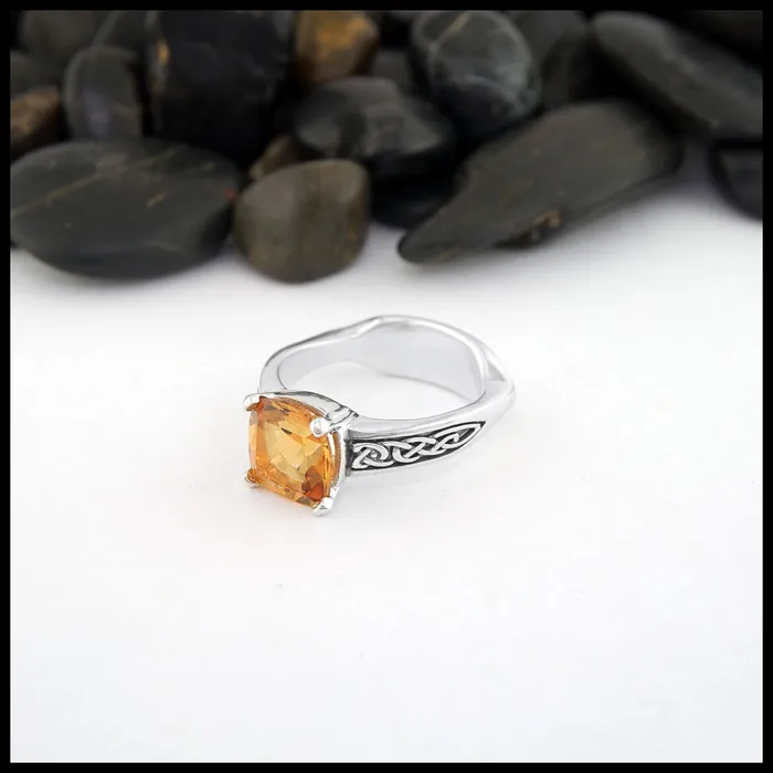 Walker Metalsmiths Rings Euro Shank Citrine Ring
