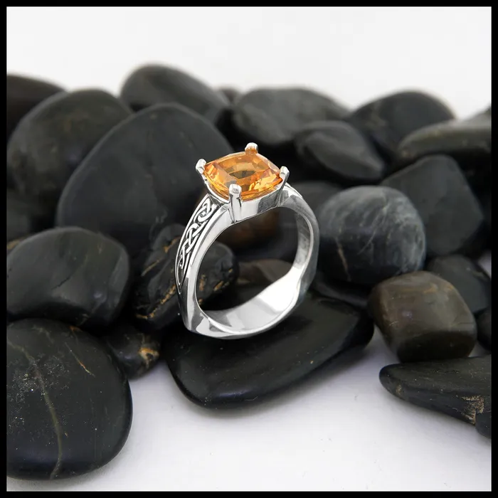 Walker Metalsmiths Rings Euro Shank Citrine Ring