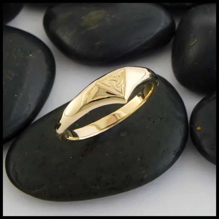 Walker Metalsmiths Rings Gold Trinity Knot Ring